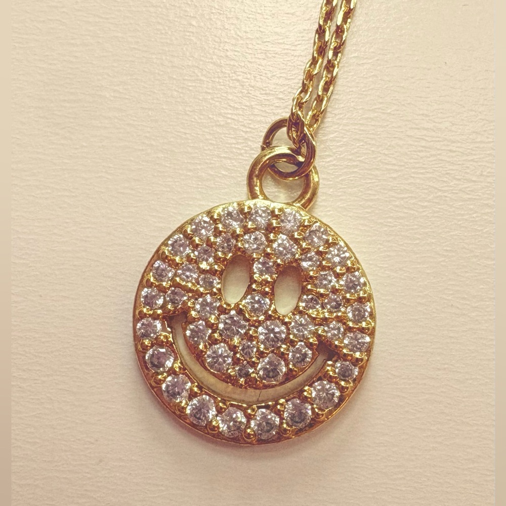 Gold Smiley Face Pendant Necklace - Picture 2 of 3